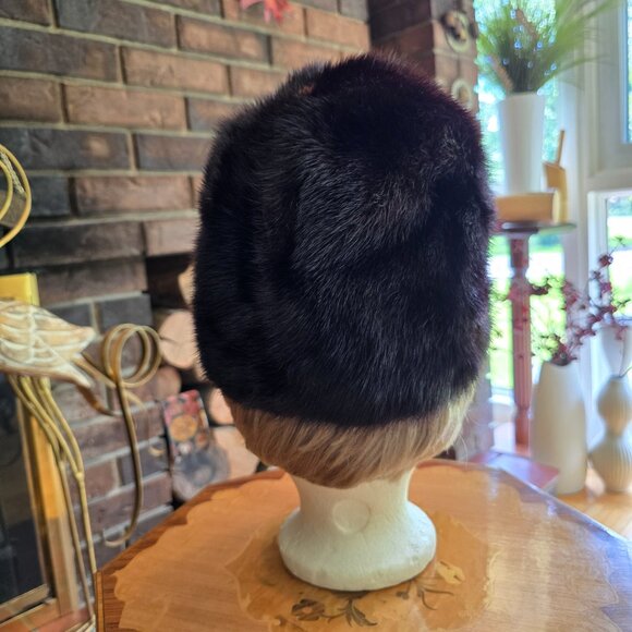 Vintage Black Fur Toque - Picture 5 of 7